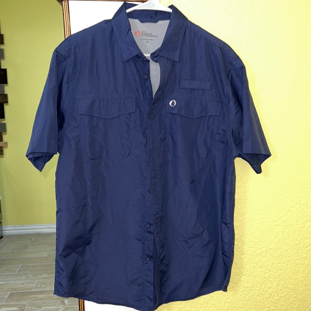 THE AMERICAN OUTDOORSMAN: Men Button Up Shirt